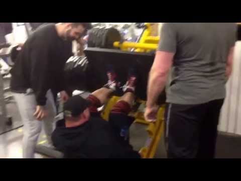 Leroy davis 520kg leg press