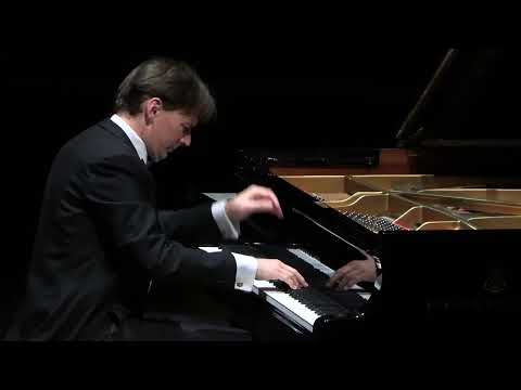 F. Chopin - Mazurka Op. 6 no. 1, F-sharp minor - Greg Niemczuk Live