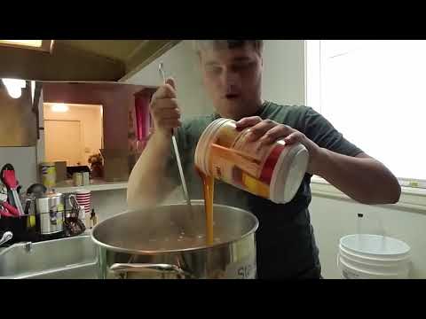 Homebrewed Pumpkin Ale Seasonal Beer by Great Fermentations Part 1/2