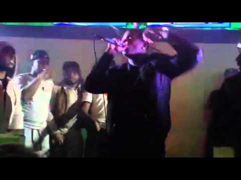 Starthestar x SwaveHmg - Wrong Nigga ( live performance at Club kasike Mofongo )