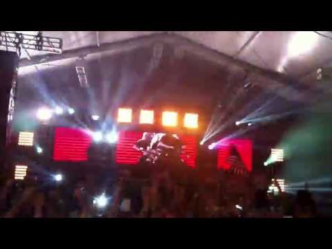 Chuckie Drops Knife Party - LRAD Vs Linkin Park - Numb