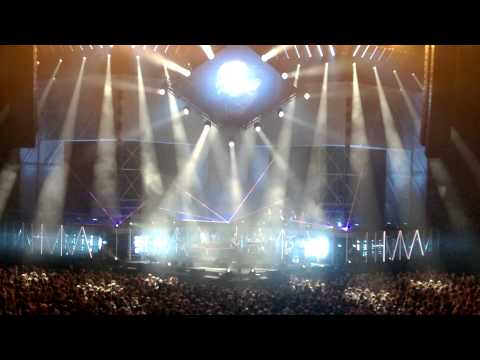 Fragment Blof met The Lau in de ZiggoDome 2014 - Iedereen is van de wereld
