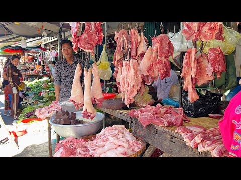 Cambodian Market Tour - Hardworking people & Food Activities in the Morning @Chba Ampov Fish Market 
