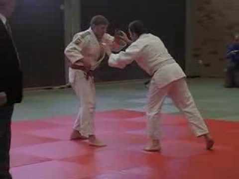 Judo 2014 Bezirksliga 2. Kampftag -81 A. Bruderhofer (Blue Hornets) vs. M. Haselbach (SC Gröbenzell)