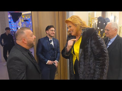 ĆANA STIGLA NA SLAVLJE KOD BORKA RADIVOJEVICA KOVERTA PUNA PARA