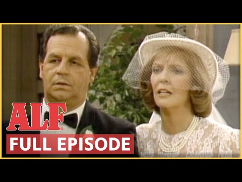 Something's Wrong with Me | ALF | FULL Episode: S2 Ep8