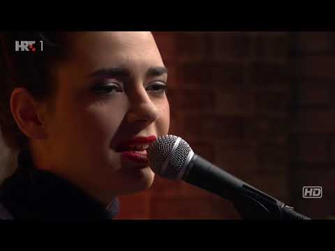 Mia Dimšić – Pomiče se sat (live)