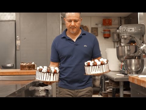 La Piñata Bakery — Success Story of a Mexican American