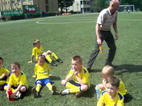 Rodło Opole akademia 2005-2006 - 07-06-2012 Odra Opole : Rodło - Odprawa trenera w przerwie