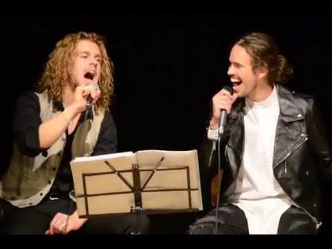 Luca Giacomelli e Riccardo Maccaferri Aneddoto+L'emozione non ha voce Teatro blu