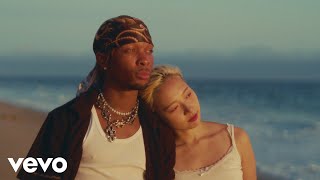 d4vd, hannah bahng - L.O.V.E.U (Official Music Video)