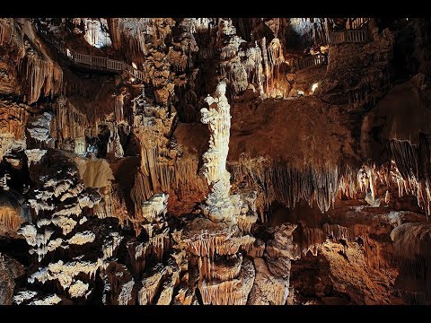 Livre Grotte des Demoiselles (la grotte des Fées-France) de Victor Ferrer et Guilhem de GRULLY