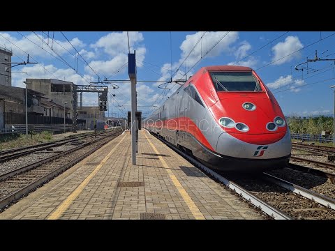 ES* Frecciarossa 9542 Reggio Calabria C.le - Torino P.N.