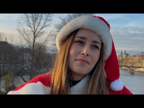 Can’t help falling in love | Singing Christmas card from Paris | acoustic cover 