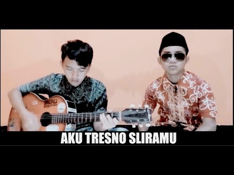 download lagu mp3 mp4 Lirik Lagu Cinta Terbaik Versi Bahasa Jawa, download lagu Lirik Lagu Cinta Terbaik Versi Bahasa Jawa gratis, unduh video klip Lirik Lagu Cinta Terbaik Versi Bahasa Jawa