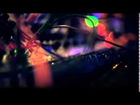 Akoma Psaxnw (Alfa.Pitsirikas-TKtzikso)