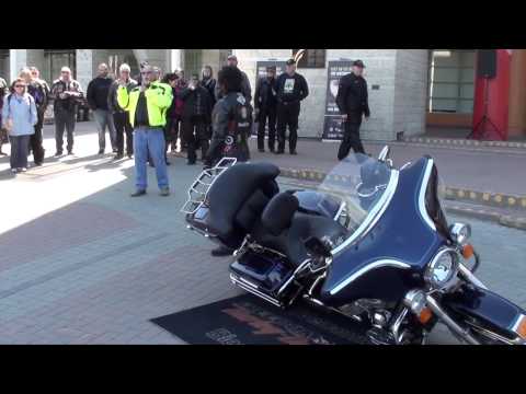 download lagu mp3 mp4 Jack To Pick Up Fallen Motorcycle, download lagu Jack To Pick Up Fallen Motorcycle gratis, unduh video klip Jack To Pick Up Fallen Motorcycle