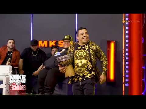 The Dog Paw Company presents its comedy show at Zona de Desmadre