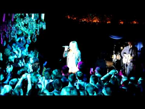 ESCKAZ in London: Molly (UK) - Lock up your Daughters