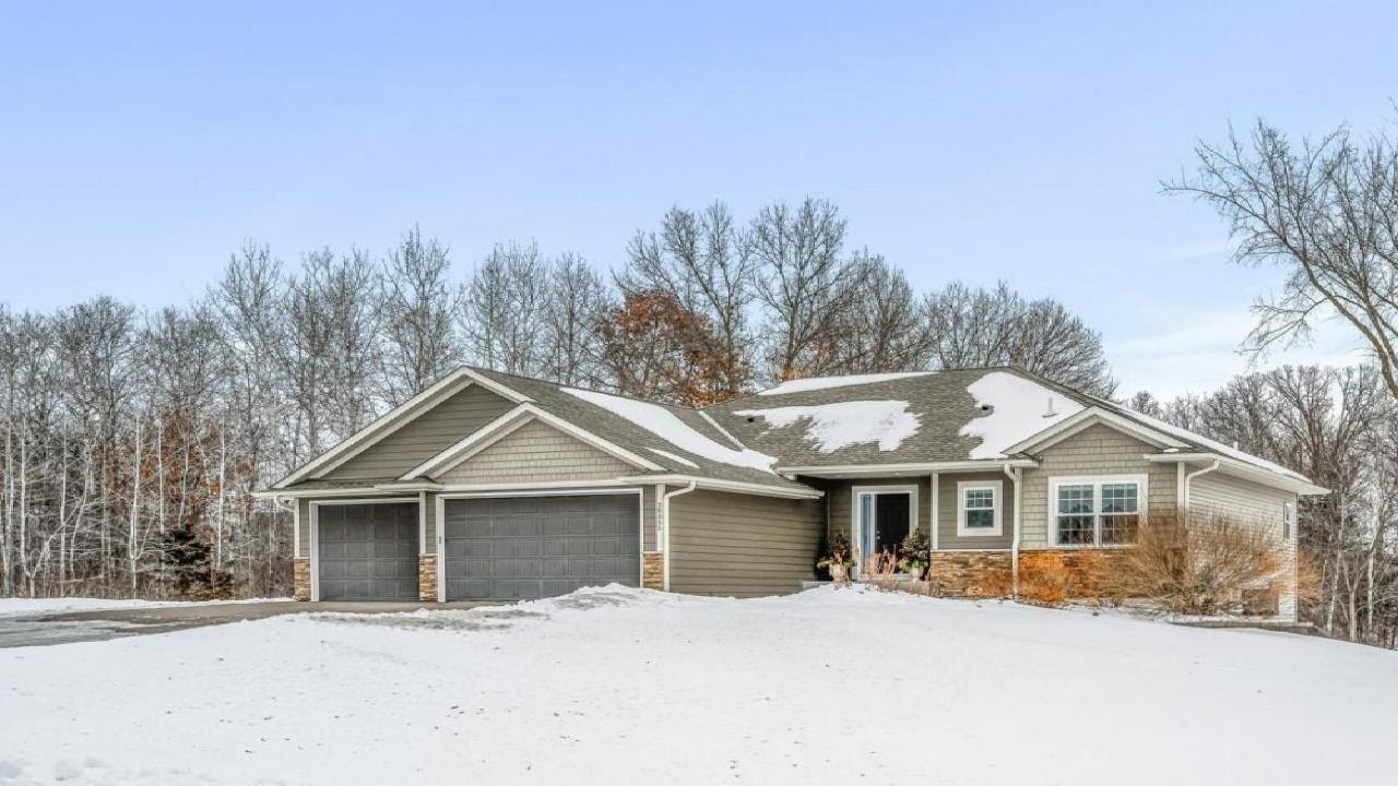 20355 151st Street NW, Elk River, MN Presented by Justin Moody.