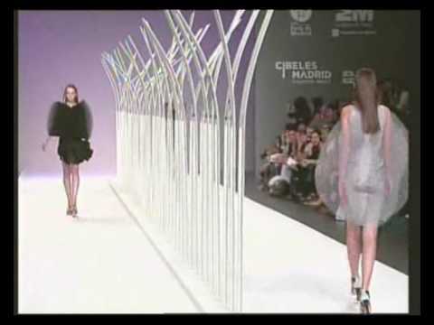 Cibeles Madrid Fashion Week pri ver 2010: Amaya Arzuaga