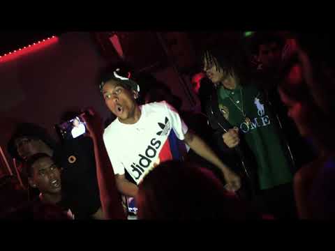 PrinceMxc & BANKROLLKA$H Perform At Looneyville Showcase With 94 BLO x Vno400