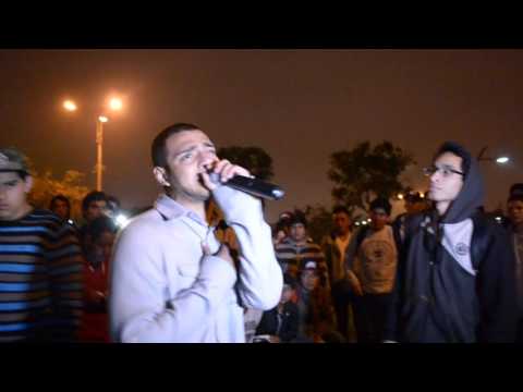 PAPICHA vs DOBLE A -Final Min- Activación Red Bull / Colectivo San Borja / Batalla de Gallos 2016