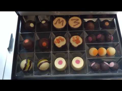 Hotel Chocolat - The Classic Cabinet | Alcohol Free - sneaky peek! #unboxing #hotelchocolat