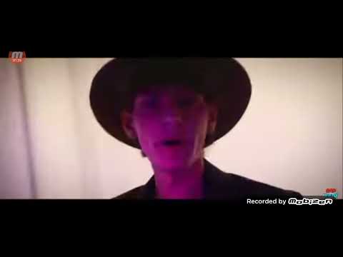 reaction parodia (la dolce tipa)