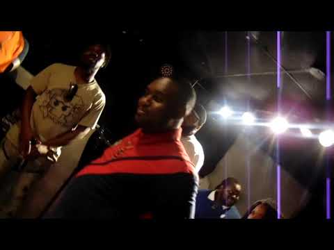 Hellwenslo vs Mackey