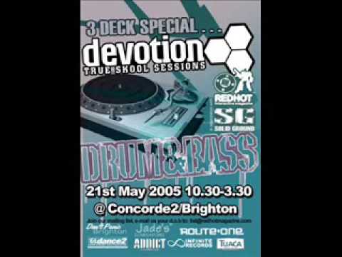 Andy C on 3 Decks at Devotion May 2005