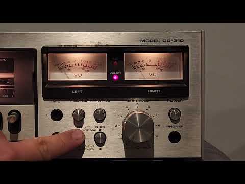 Superscope (Marantz) CD310 Stereo Cassette Deck.  VINTAGE