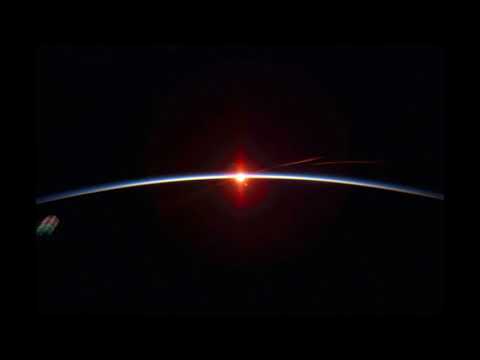 DARK AMBIENT SPACE MUSIC//JULIEN H MULDER - DYSTOPIA