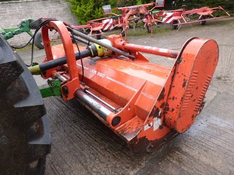 Kuhn VKM280 Hydraulic Side Shift Flail Topper
