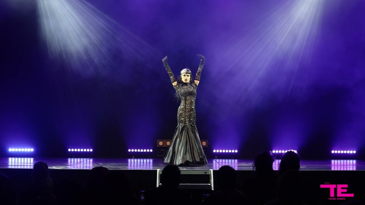 Ferri Maya- The Victorian Burlesque Gala 2025