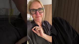 Download lagu 3 truths you need to accept about other people | Mel Robbins #Shorts mp3