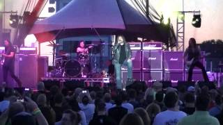 Dokken - Alone Again (live 2013)