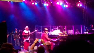 Dr. John - Quitters Never Win (Bonnaroo 2011)