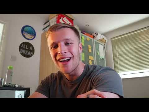 SUMMER IS HERE? | REACTING TO NEW NOT3S AND HARDY CAPRIO