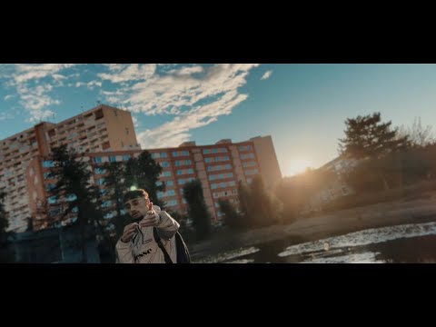 Wožel - Snažím | Official Video |