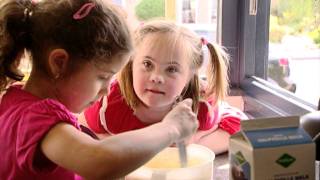 Kruispunt TV: Downsyndroom, één chromosoompje meer