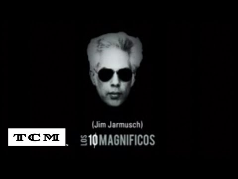 Relámpago sobre agua