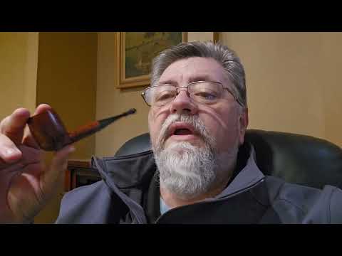 Smoking my Savinelli 111KS at Fincks in San Antonio TX