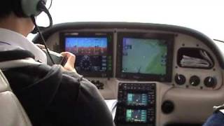 preview picture of video 'Adelaide to Coober Pedy flight training in a Cirrus SR20'