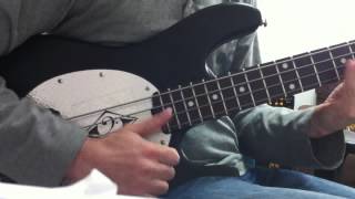 Video thumbnail for Musicman SUB Bass Demo by Pertybass