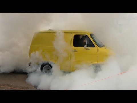 VAN BURNOUTS at The 46th Van Nationals. Rensselaer, IN. 2018