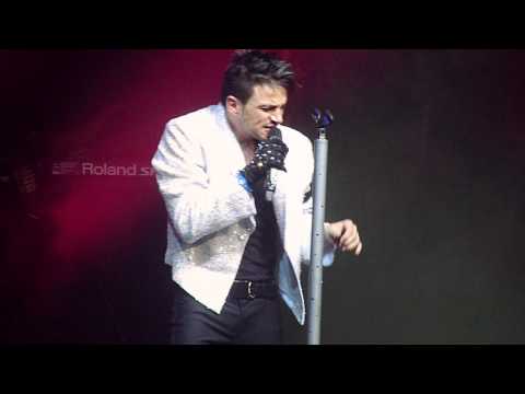 Peter Andre's Michael Jackson tribute