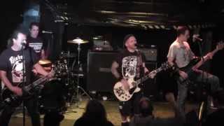 Tagada Jones - Dissident + Tout Va Bien + De L'amour et du Sang