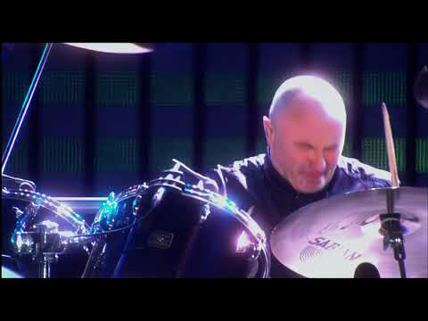 Genesis - Firth of Fifth [excerpt] - Live in Rome 2007 (1080p)