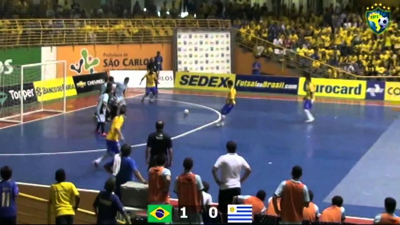 Brasil 4 x 0 Uruguai - São Carlos(SP) - Futsal - ...